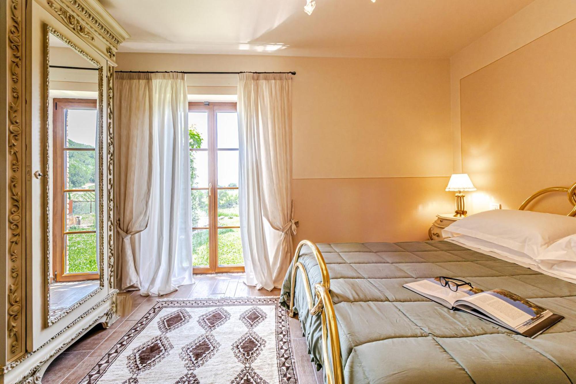 Chateau La Siroque มอนเตคาตีนี วัล ดิ เชชินา ภายนอก รูปภาพ
